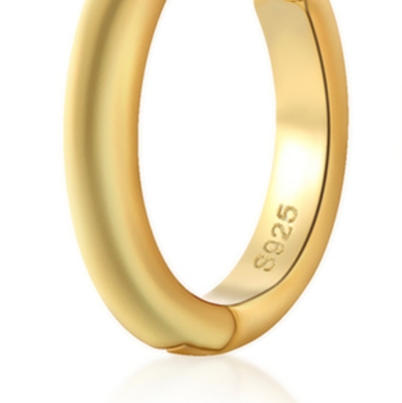 NEW 18k Gold Vermeil Hoop Earrings - Picture 13 of 15